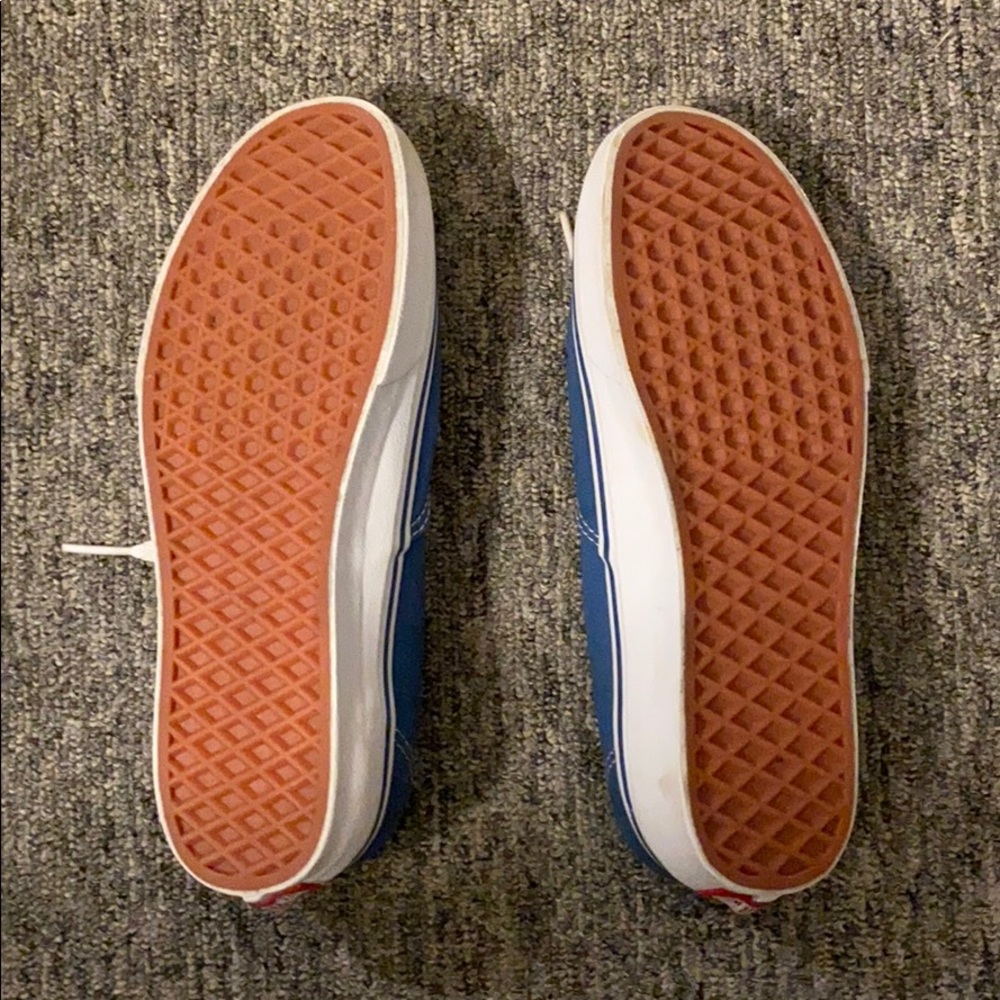 Vans Classic Shoe - Picture 2 of 3